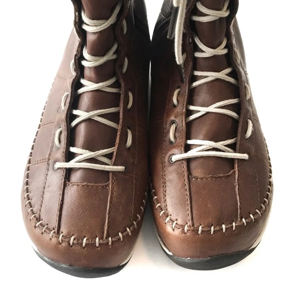 SOLD Columbia Transit Leather Fur Waterproof Boot - Picture 2 of 6